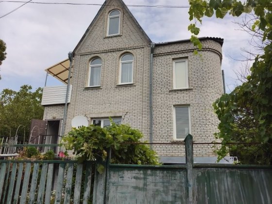 Пропонуємо до продажу будинок у Фастові. Фастов