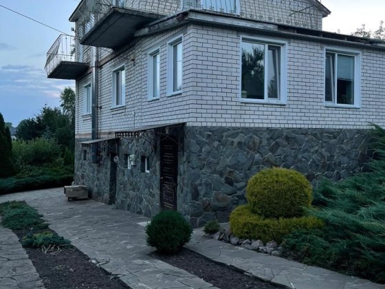 Продаж сучасного будинку Умань