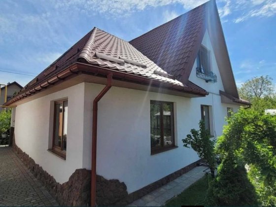 Будинок, гостьовий буд, гараж, альтанка від власника Шептицкий