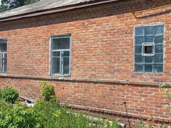 Продам дом в Чугуеве. Чугуїв