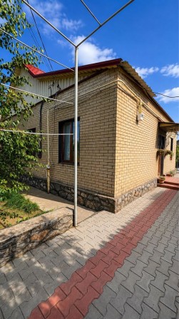 Продаж затишного будинку з басейном у Північному районі, район Предконечної. - фото 1