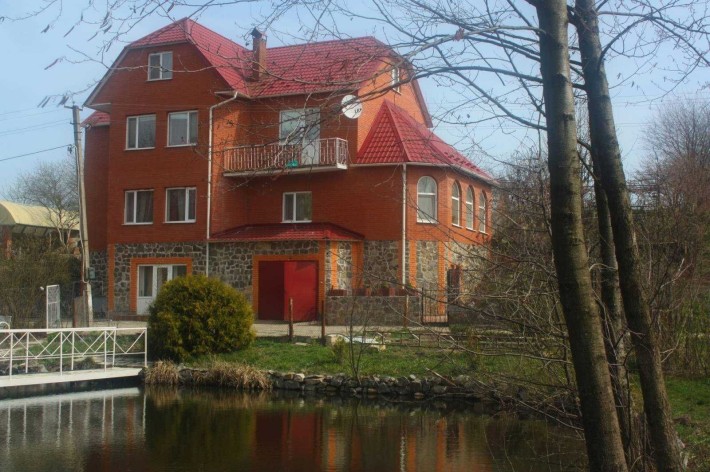 Продам 3-поверховий будинок в Березині 3449 - фото 1