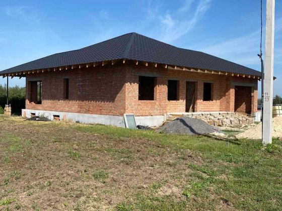 Рованці | Будинок 327 м2  | 10 соток | моноліт | підвал 100 м2 Рованці