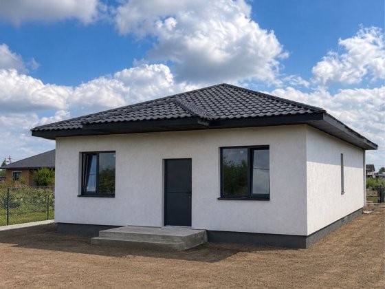 Продам будинок Рованці за ТЦ Баобаб Рованці