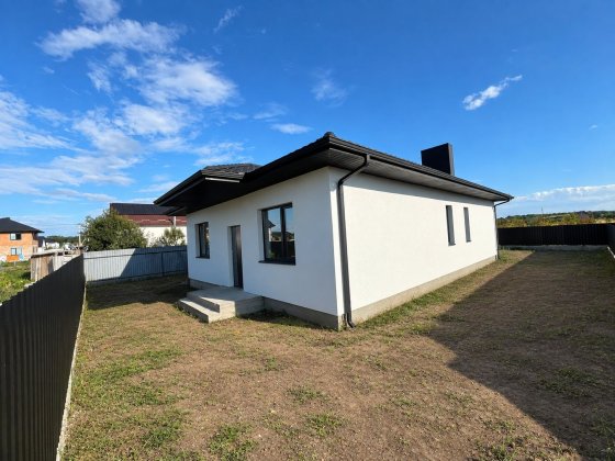 Продаж будинку в Луцькому районі с. Рованці | єОселя | Рованці