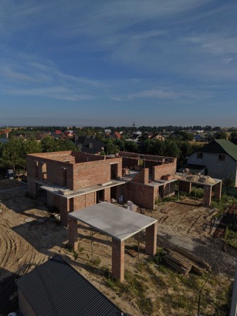 Двоповерховий зблокований будинок поблизу Луцька – с. Гаразджа - фото 1