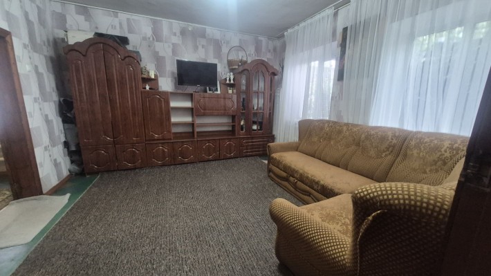 Продам добротний будинок м. Підгородне - фото 1