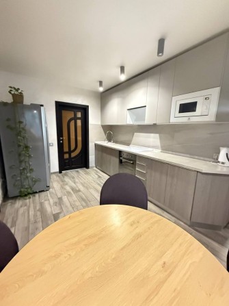 Продам дом Подгородне, 85м2, земли 8 соток - фото 1