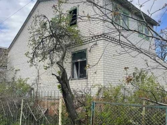 Садовий (дачний) будинок,  заг.площею 141 кв.м; земля 0,510 га, м. Підгородне, "Нептун" садівниче то Підгородне