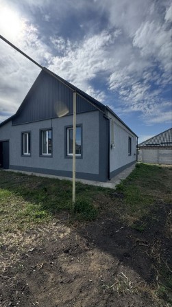 Продаж будинку у центрі Орлівщини , ремонт , гараж , ділянка 10 соток . По домовленісті співпрацюємо - фото 1
