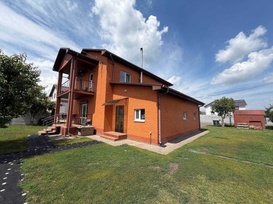 Продам 2-х этажный дом Подгородное, вул. Образцова Підгородне