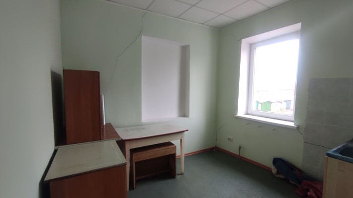 Продам часть домика в центре - фото 1