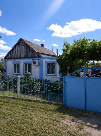Продам будинок в місті Апостолове - фото 1
