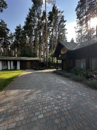 Продаж заміського будинку - фото 1