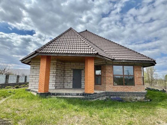 Сучасний будинок в Брусилові Брусилов