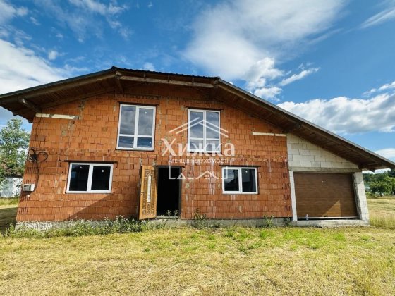 Продається новобудова у с. Чумалево Тячев