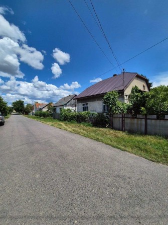Продаж затишного будинку в м. Тячів — чудова локація та величезний потенціал! - фото 1