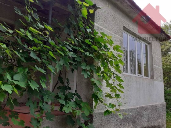Продаж будинку у мальовничому місці, село Голубине Голубине