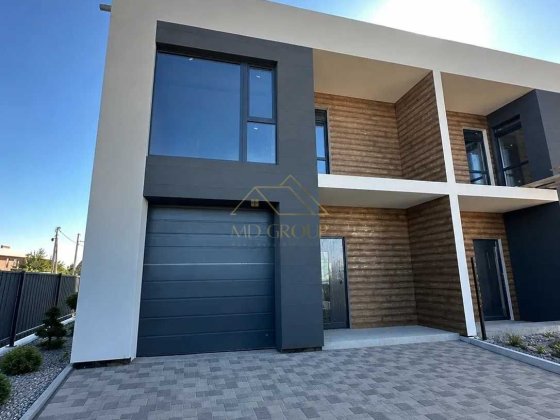 Продаж збудованого ДУПЛЕКСА 160м2 з гаражем Крихівці