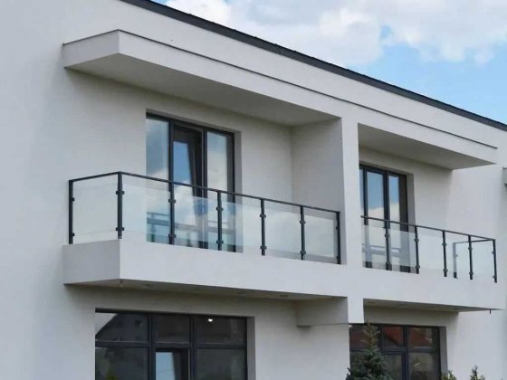 Продаж таунхауса в топовій локації,збудований,міські комунікації Волчинец