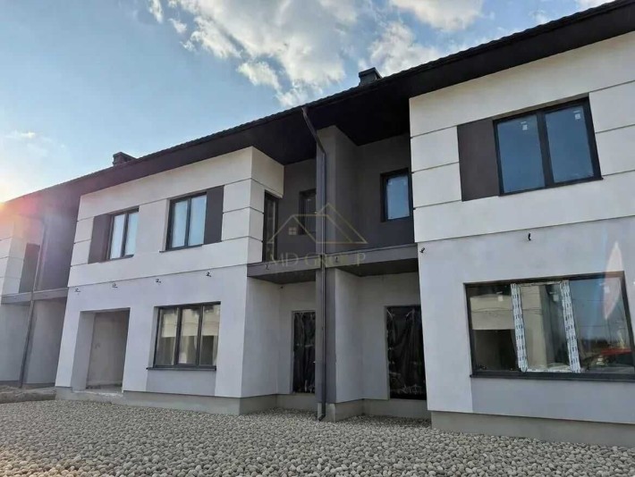 Продаж якісних таунхаусів у Крихівцях - фото 1