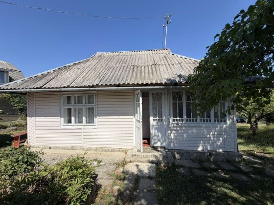 продається будинок у місті Косів в самому серці Карпат Косов