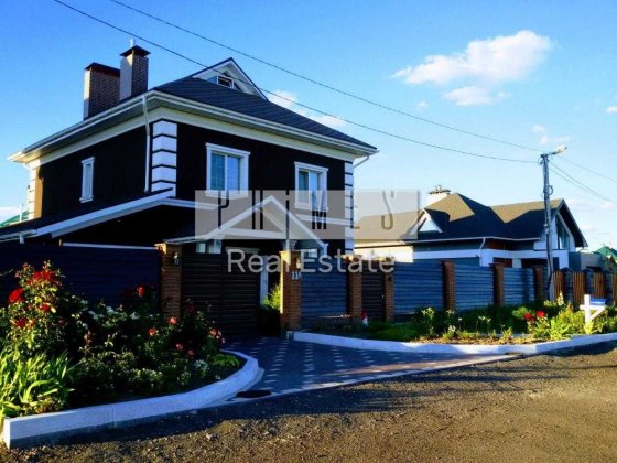 Продаж автономного будинку, 6 соток, газ, вул. Ягідна, Гатне Гатне