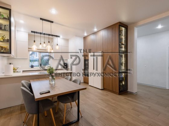Продаж нового будинку Гатне, 124 м², 6 соток, автономність, метро Теремки Гатне