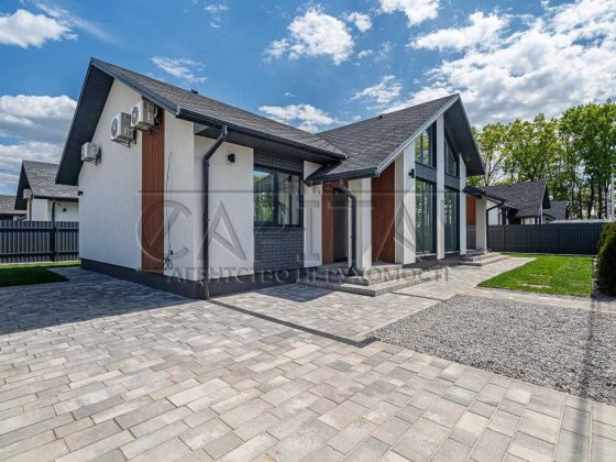 Продаж  Будинок  вул. Привітна Крюківщина