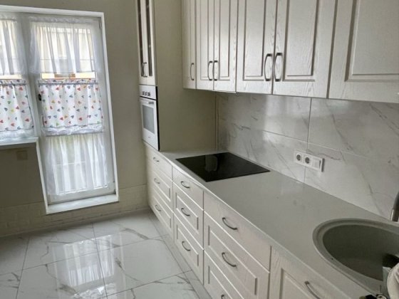 Продаж таунхауса від власника: 3 поверхи + дворик Святопетрівське