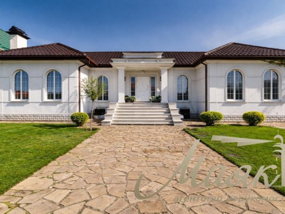Продажа нового просторого будинку 420 м² з підвалом у с. Гатне, Києво-Святошинський район, Київська  Гатне