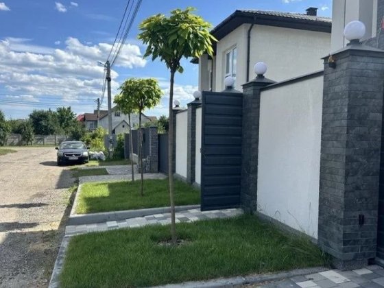 Будинок в Гатному, 150 кв м, 4 кімнати, газ, тепла підлога, автонавіс. Без комісіі доя покупуя