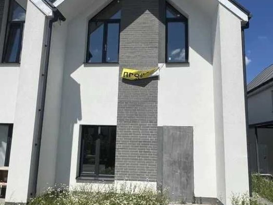 Продам кутовий таунхаус з каміном у Святопетрівському без комісії Святопетрівське