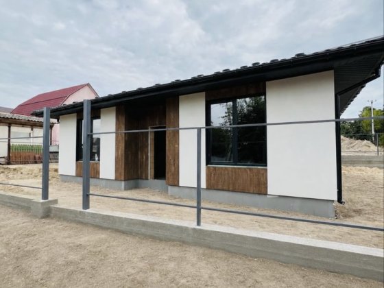 • продаж | Сучасний просторий  будинок 90 м² з терасою на 4 сотках | 3 кімнати | газове опалення | п
