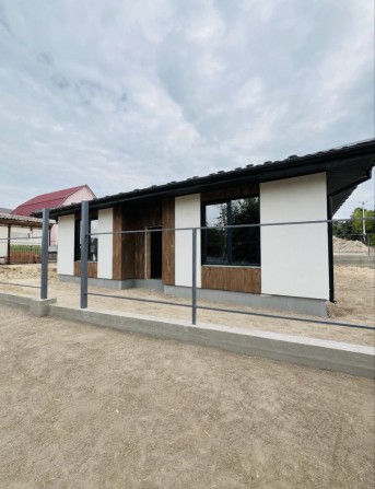 • продаж | Сучасний просторий  будинок 90 м² з терасою на 4 сотках | 3 кімнати | газове опалення | п - фото 1