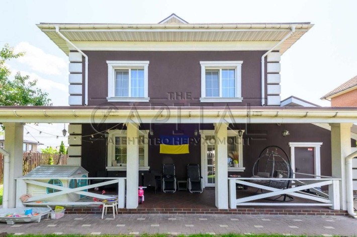 Будинок 280 м² біля метро Теремки Гатне 6 соток  Гараж Мансарда 90 м² - фото 1