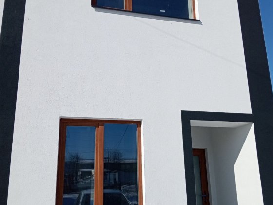 Продаж тауна з ремонтом Святопетрівське. Святопетрівське