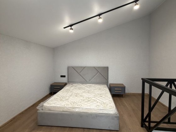Продаж! Таунхаус з ремонтом та меблями 35м2 - 53000$