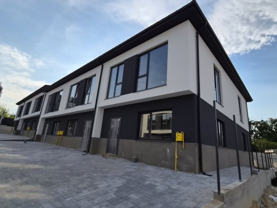 Продаж газифікованого таунхаусу в с. Білогородка
