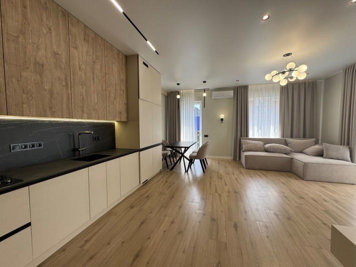 Продаж дуплекса 118м2 з ремонтом в Крюківщині - фото 1