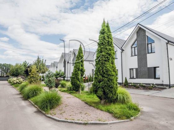 Продаж БЕЗ КОМІСІЇ% двоповерхового Будинку/(Дуплексу) 102 кв.м/за адресою вул/Щаслива/Святопетрівськ Святопетровское
