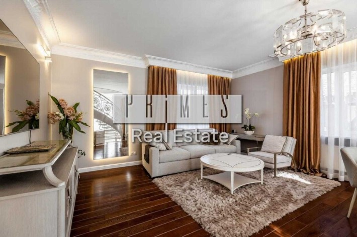 Продажа 6к дома 300м2 с ремонтом, есть гостевой дом, Генератор, Гатное - фото 1