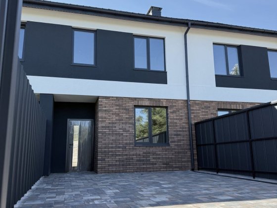 Продам Класний Таунхаус БЕЗ Комісії, 103м2, ділянка 1.8 соток, передня окрема ділянка, Газ підключен