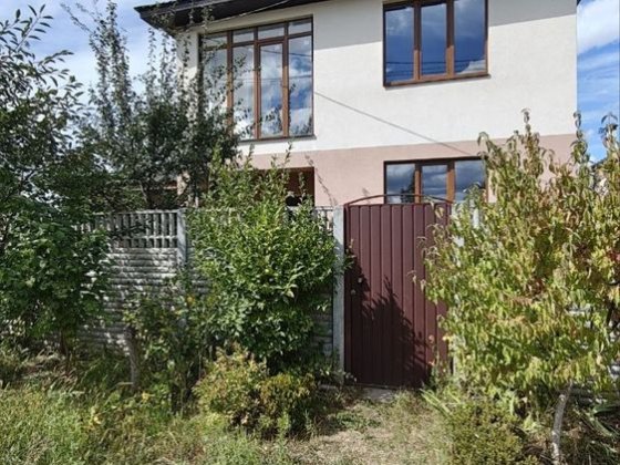 Терміновий продаж! Будинок з гаражем, чистова штукатурка. 122м2, 3.5 соток землі. Держ. програми.  Б
