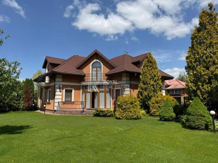 Продаж Будинок з авторським ремонтом 450 м2 15 соток вул. Гоголя Гатне - фото 1
