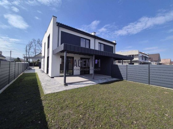 Продаж дуплекса  в стилі Hi-tech в Крюківщині. ГАЗ. БЕЗ %