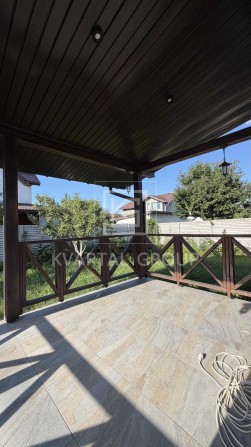 Продаж затишного двоповерхового будинку в КМ Happy Land, Білогородка - фото 1