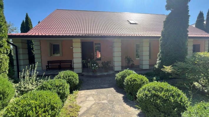 Продаж просторого будинку в Крюківщині 239,4 м² на 16 сотках - фото 1