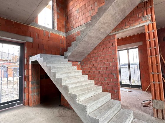 Двоповерховий котедж КМ Parkmont Крюківщина укриття