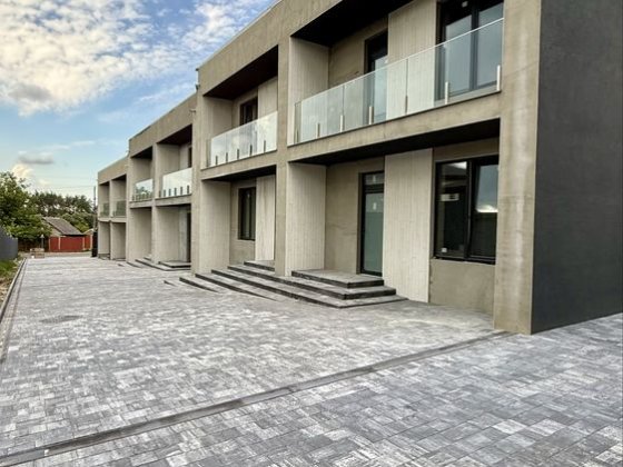 ВЛАСНЕ МОНОЛІТНЕ УКРИТТЯ! Продаж Таунхаус 140 м²  Ділянка 1 сота, газ, парковка  3 кімнати Крюківщин Крюківщина